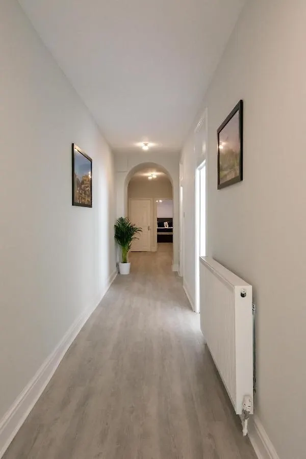 Free Parking! Very Large 2 Bedroom Clifton Flat Bristol United Kingdom