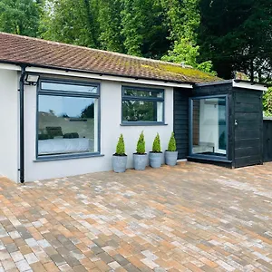 Holiday home Secluded Studio With Private Gated Access- The Pavilion, Bristol